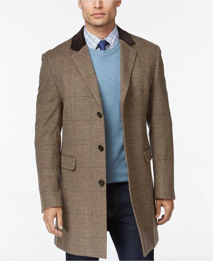 С чем носить коричневое пальто мужчине?