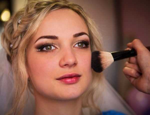 Почему важно делать профессиональный макияж для фотосессии