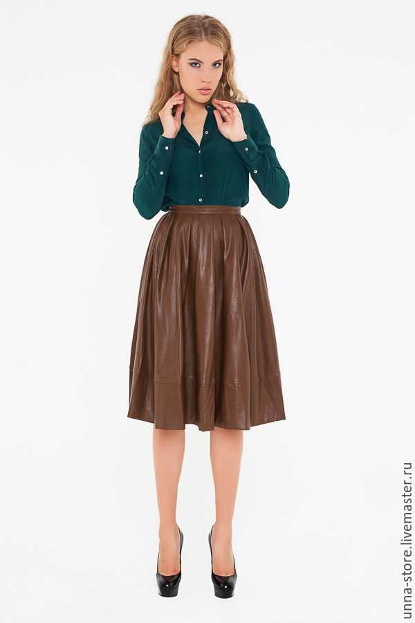 Кожаная юбка: с чем носить, идеи, фото модных луков