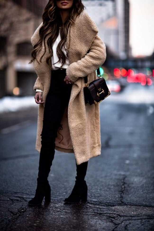 Хотите или нет, но угги - вновь модный тренд: как носить удобную обувь зимой-2021 - секреты вашего стиля
                                             - 9 января
                                             - 43177354776 - медиаплатформа миртесен