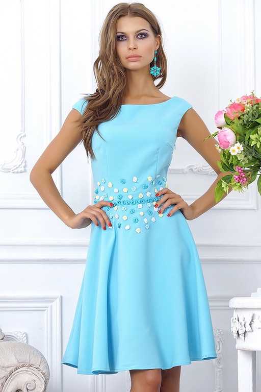 Голубые платья 2019-2020: фото модных фасонов - вечерние, свадебные, на выпускной, летние - с чем носить и сочетать