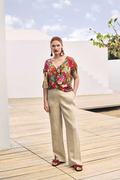Какие брюки лучше носить женщинам после 50 лет: модные рекомендации стилистов
