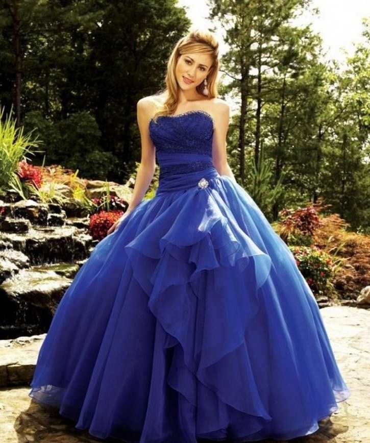 Синее свадебное платье: однотонные и с синими элементами