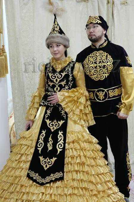 Казахский национальный костюм (фото)