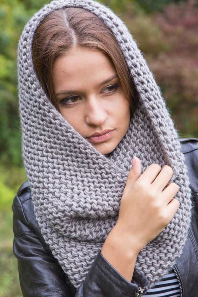 Как связать шарф хомут спицами: становимся настоящими мастерицами