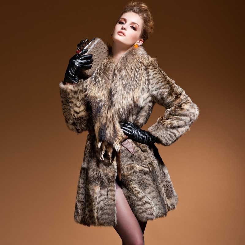 Привлеките к себе внимание, одев пальто с рукавами из кожи: как выбрать, сколько оно стоит, с чем носить? про одежду - популярный интернет-журнал