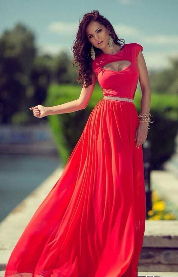 Платья красного цвета: привлекут к себе внимание и сделают вас неотразимой