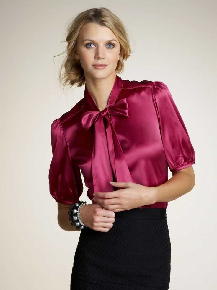Женская блузка с бантом на шее: основные модели, модные образы и легкий способ завязывания банта