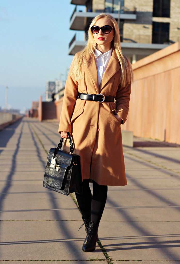 С чем носить коричневое пальто – 50 фото самых модных образов и сочетаний