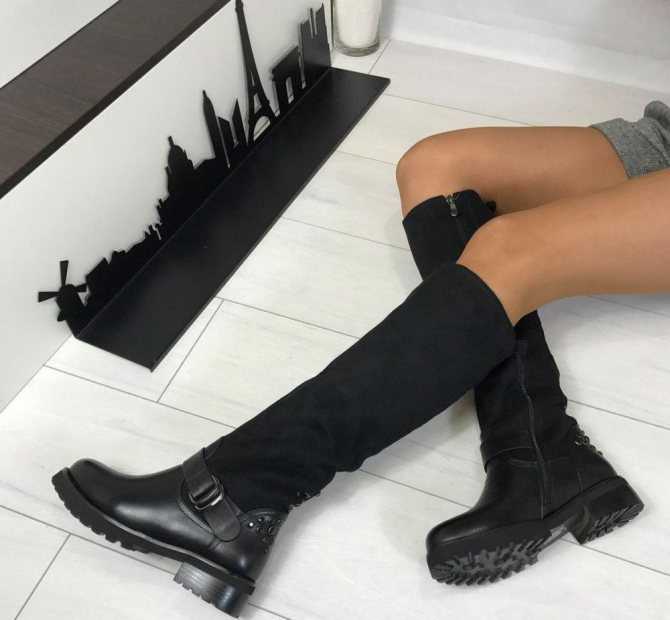 Модные женские замшевые сапоги без каблука, на шпильке или платформе, черные, серые и коричневые, с чем носить и как почистить