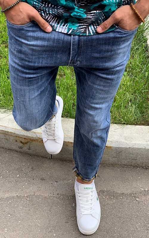 Подвороты на джинсах: 100 фото стильных новинок и модных образов