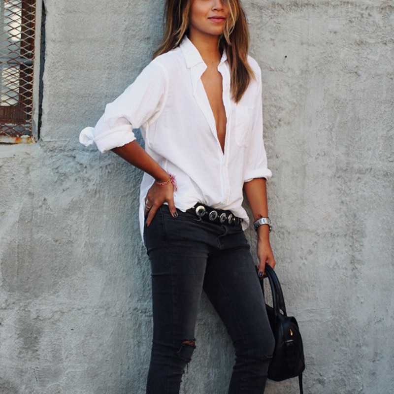 Блузка с джинсами – классическое сочетание для стильных и модных