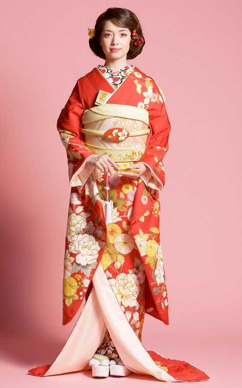 Японское кимоно: традиции, история, виды