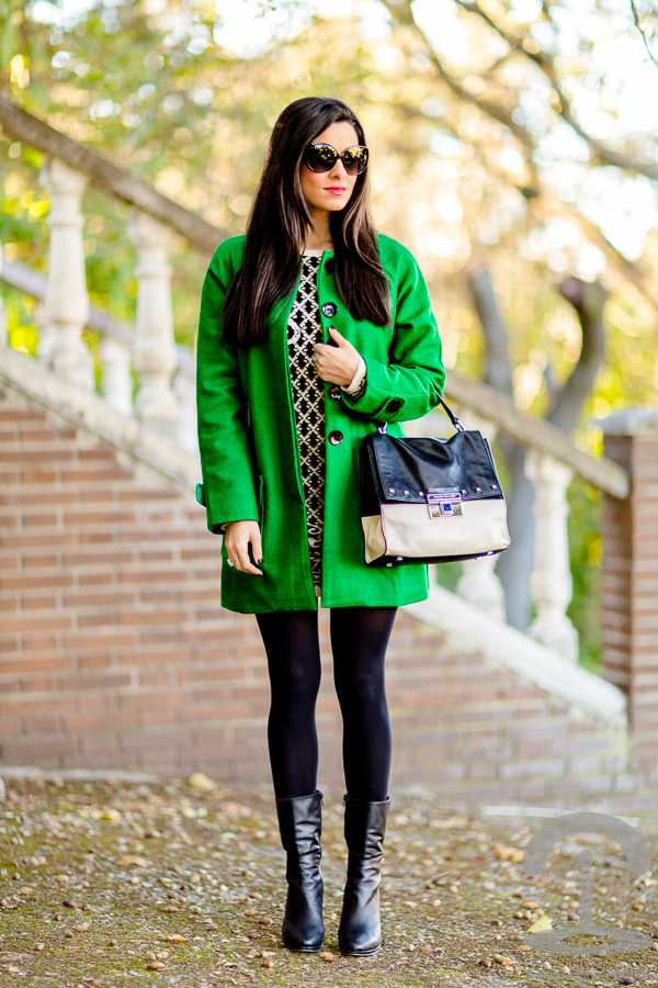 Зеленое пальто темных, ярких оттенков – с чем носить, фото - шкатулка красоты