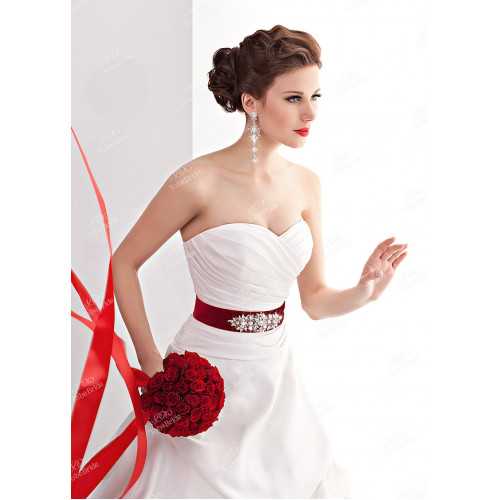 Бежевые свадебные платья — фото невест наряде бежевого цвета с кружевом на свадьбу