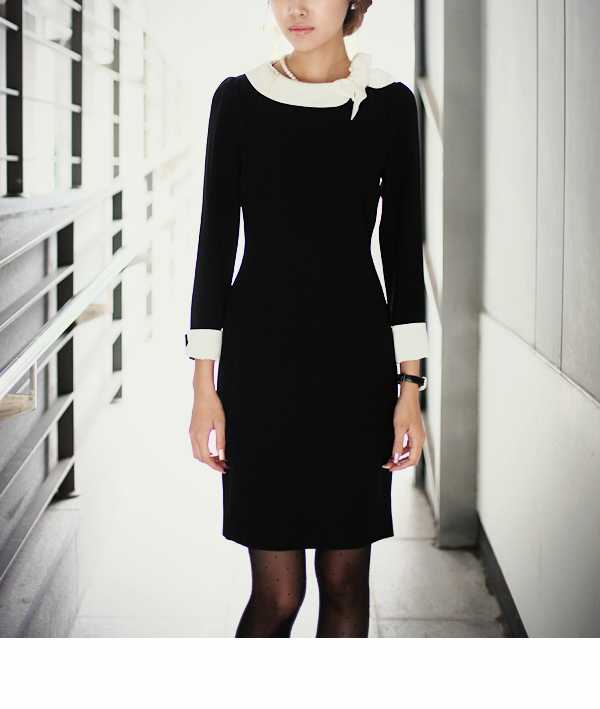 Черное платье с белым воротником. фото-коллекция