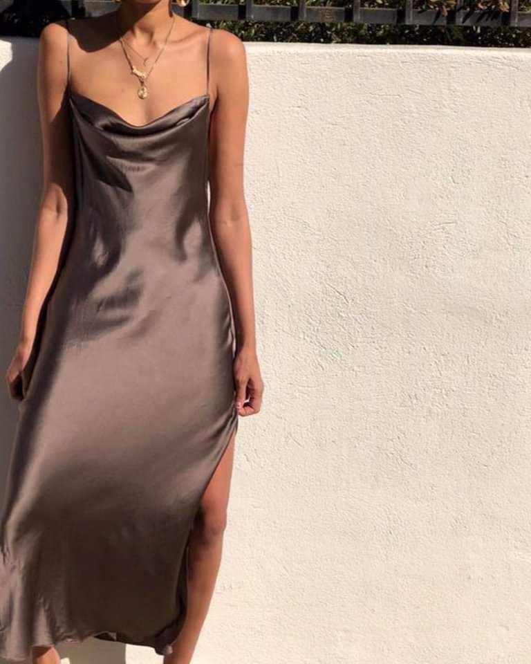 Платье без бретелек – как носить, какой бюстгальтер, как держится