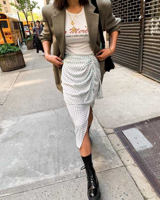 Супер модная юбка-карандаш 2021-2022 – фото, образы, с чем носить юбку карандаш