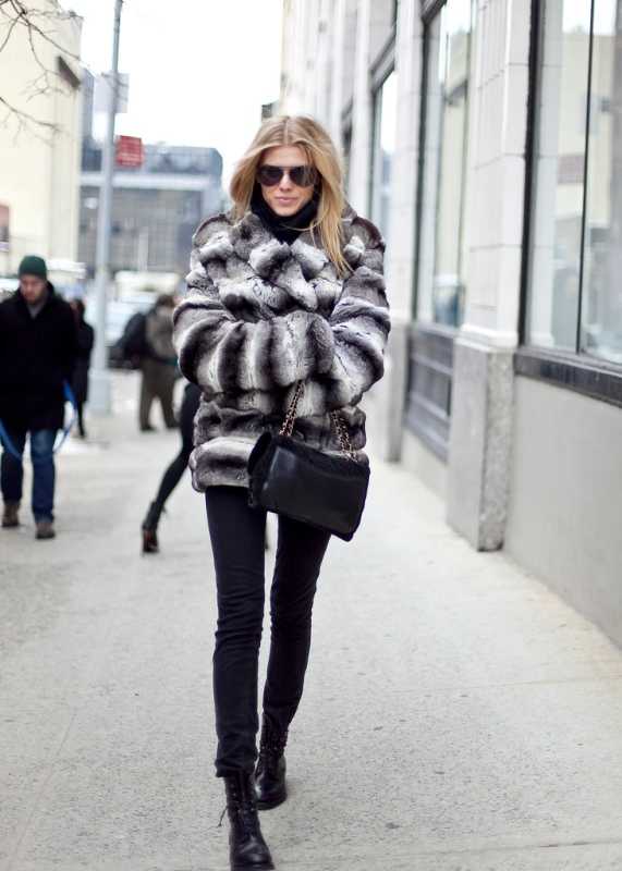 Хотите или нет, но угги - вновь модный тренд: как носить удобную обувь зимой-2021 - секреты вашего стиля
                                             - 9 января
                                             - 43177354776 - медиаплатформа миртесен
