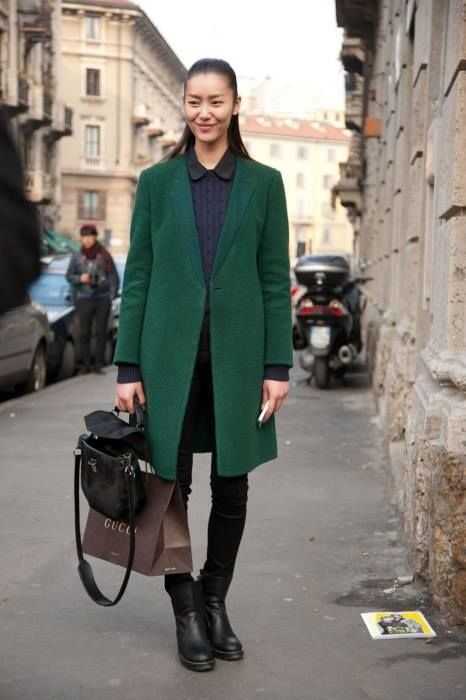 Зеленое пальто: женские короткие и длинные модели, фото, с чем носить