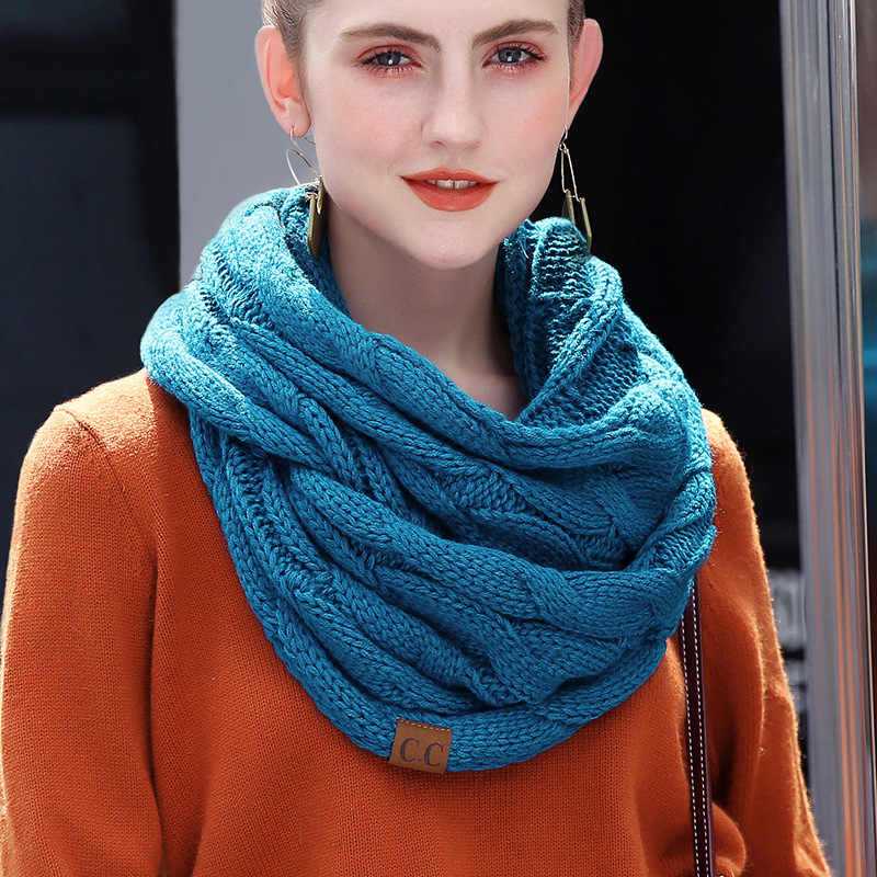 Модные шарфы и платки 2021 года: тенденции, новинки, фото образов