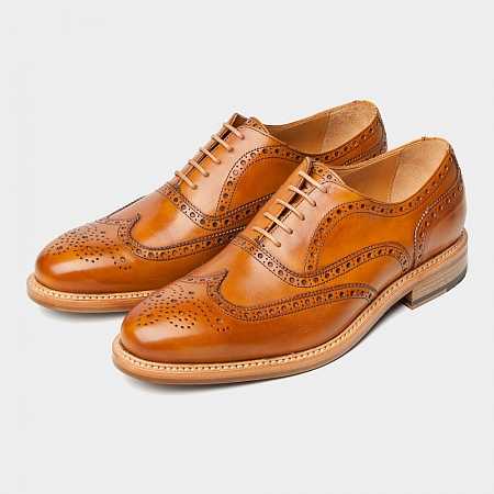 Мужские оксфорды – многоликая обувь для элегантных мужчин