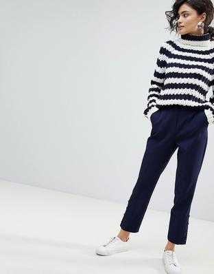 Простые и элегантные брюки сигареты - как носить их модно? 8 эффектных образов