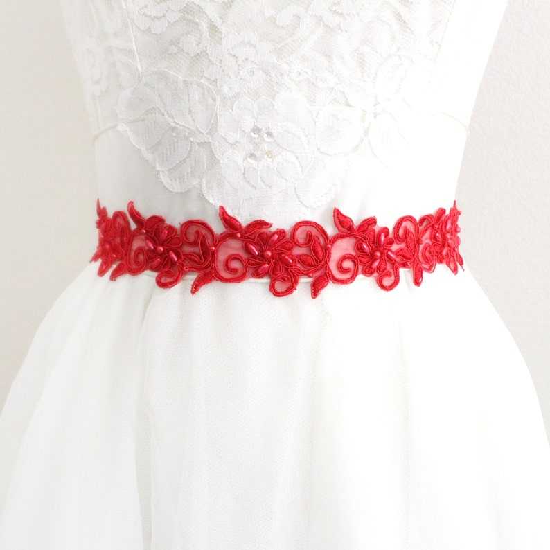 ? красно белое свадебное платье - за и против ❤️ фото фасонов