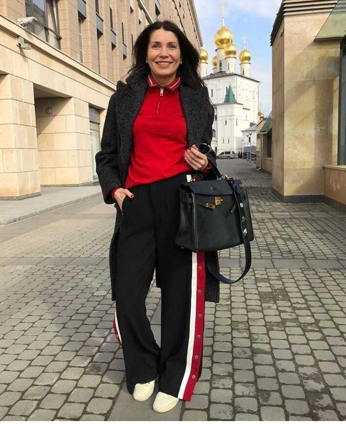 Базовый гардероб для женщины от 40 лет: консерватизм и роскошь