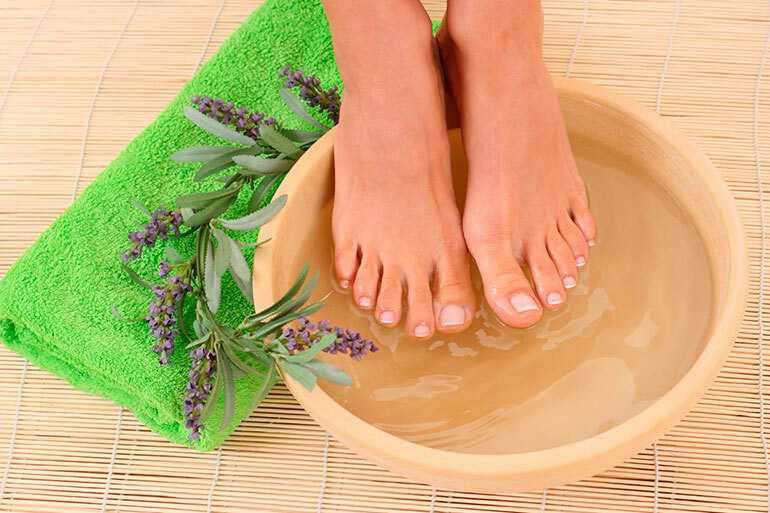 Солевые повязки при варикозе, солевые ванны: рецепты для лечения