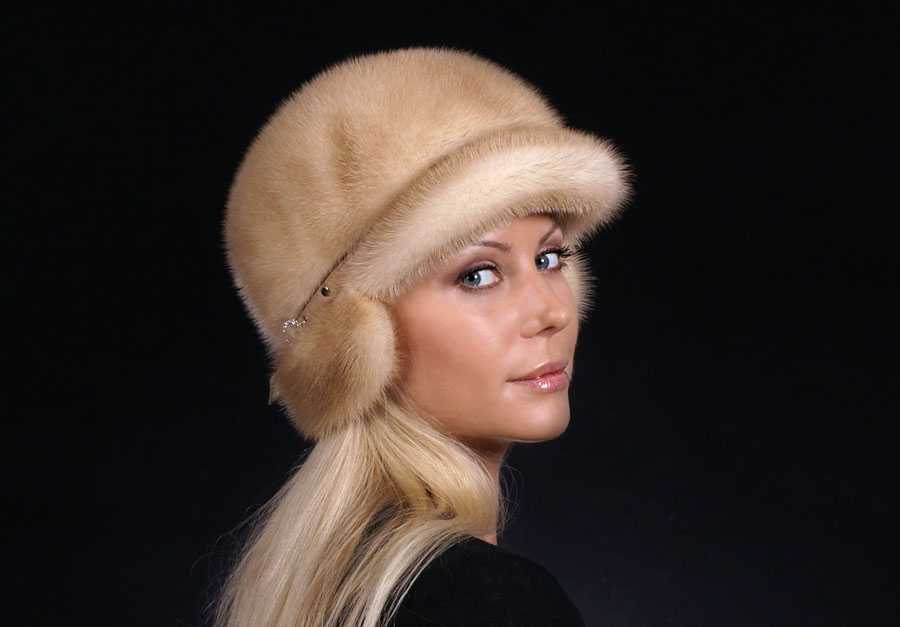 Женские шапки зимние 2021 - модные и стильные модели