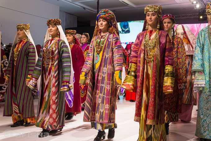 Традиционная одежда, узбекские традиции