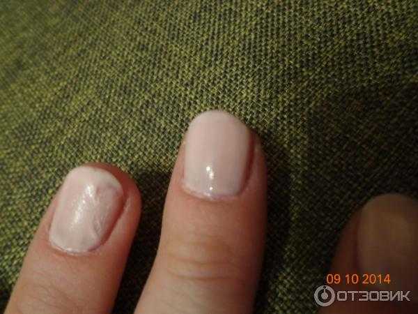 Причины, по которым пузырится лак на ногтях Как накрасить ногти без образования пузырьков воздуха Советы по продлению стойкости маникюра
