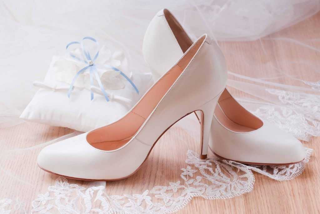 Свадебная обувь без каблука для невесты в тренде [2022] – ? фото