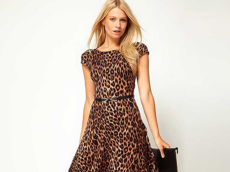 С чем носить леопардовую юбку: особенности расцветки, длина и актуальные комбинации
