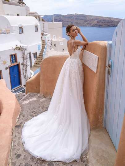 28 свадебных платьев с открытой спиной для самых романтичных невест