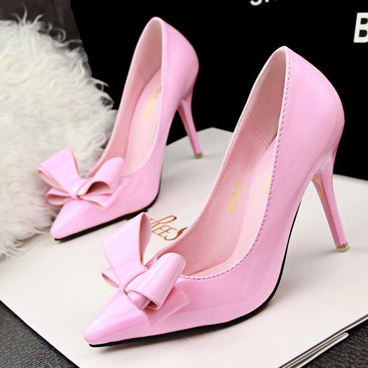 Розовые туфли с чем. розовые туфли для смелых и элегантных модниц