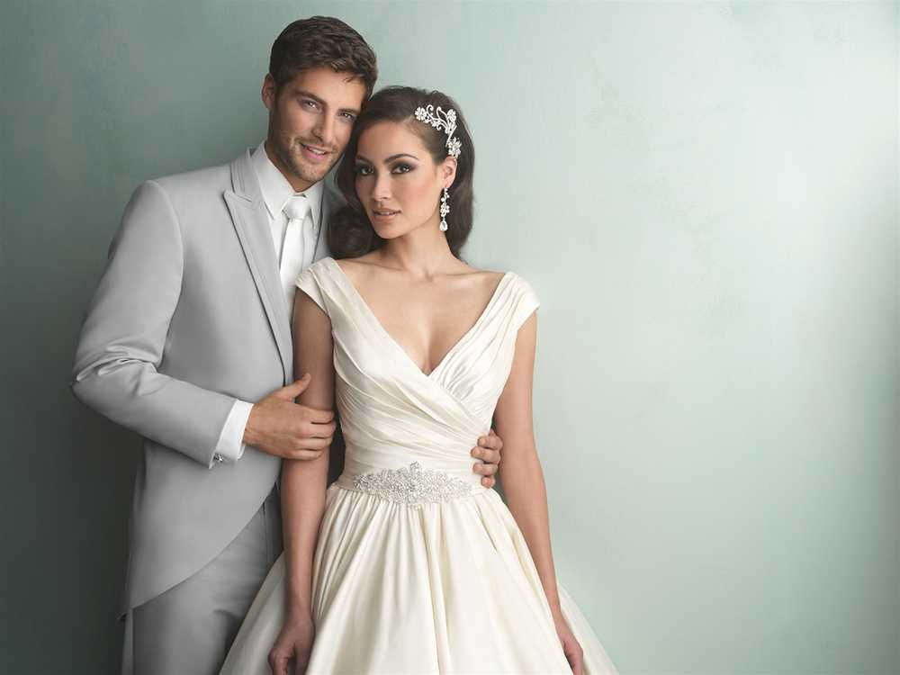 Свадебные платья с кейпом – тренд 2020 года: создаем модный лук!