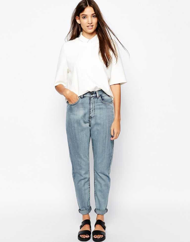 Как называются широкие джинсы? как различаются мужские и женские?