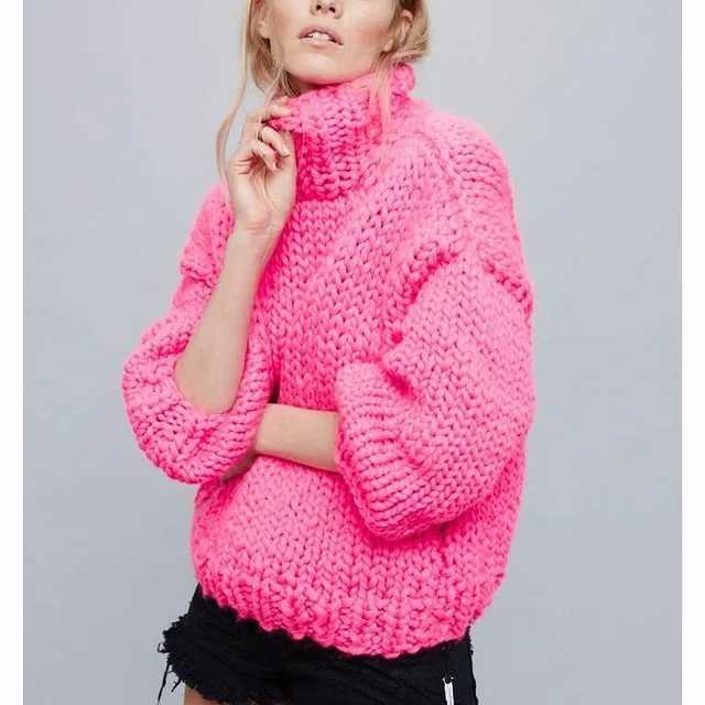 Объемный свитер крупной вязки спицами: схема – женский, модный