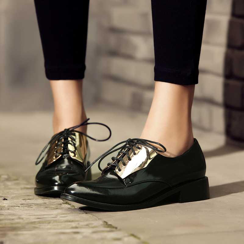 С чем носить модные женские туфли оксфорды — фото стильных сочетаний