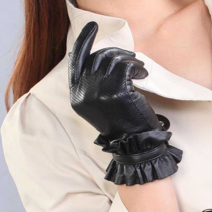 Рейтинг лучших зимних женских перчаток и варежек на 2021 год