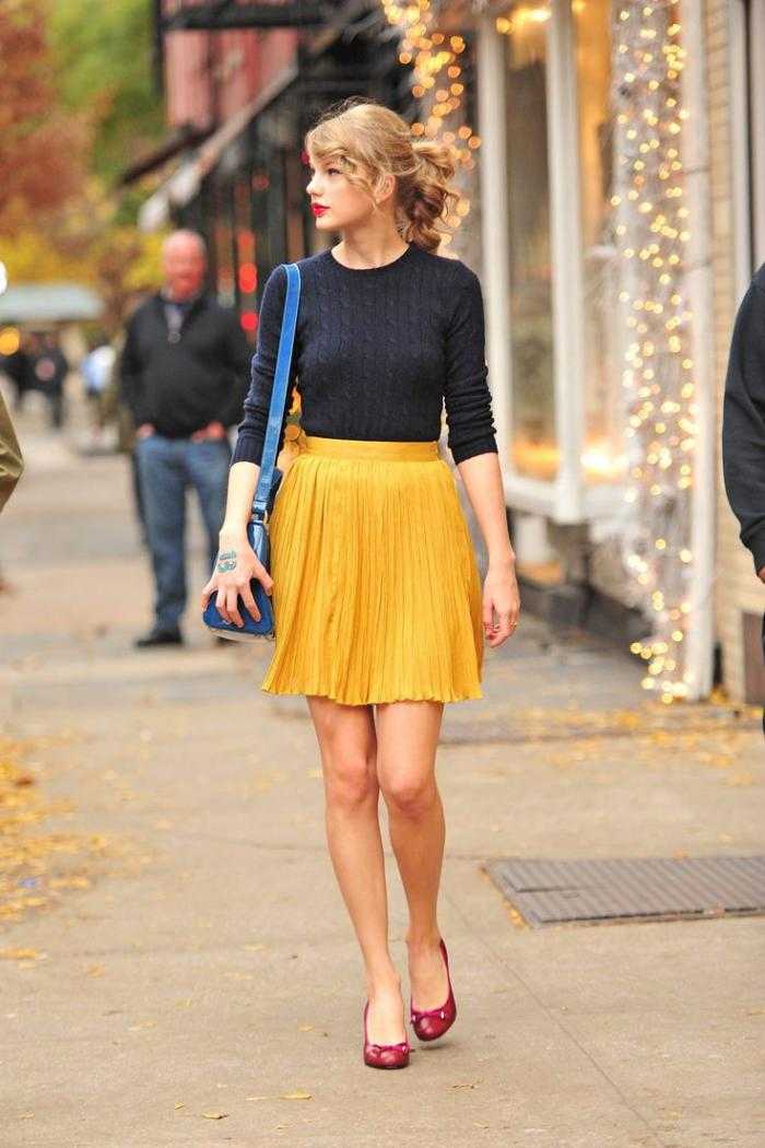 С чем носить  жёлтую юбку – модные тенденции на 45 фото