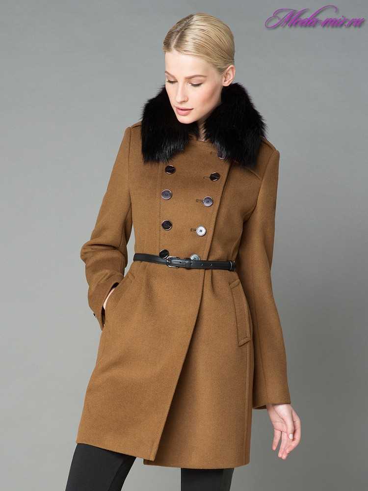 Модное пальто на осень-зиму 2021-2022 гг.