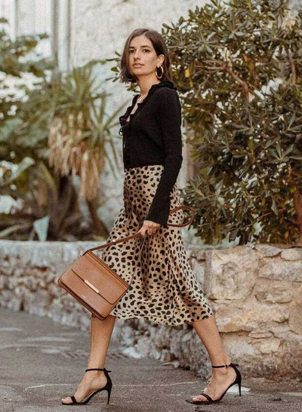 Леопардовая юбка – любой образ ей под силу