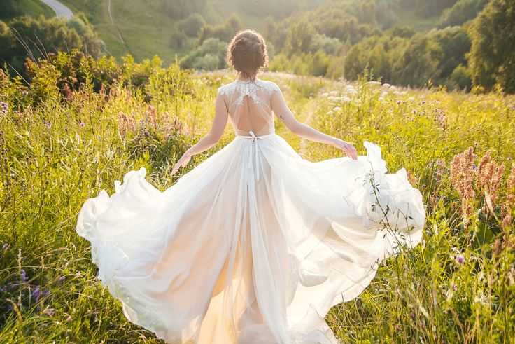 Элегантные свадебные платья, или восхитительная простота