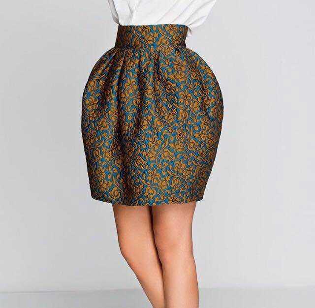 Модная юбка-тюльпан 2020 (30 фото): с чем носить, образы, кому идет
