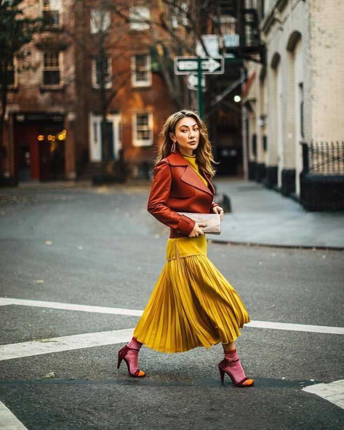 Желтая юбка-карандаш - с чем носить, фото 2020